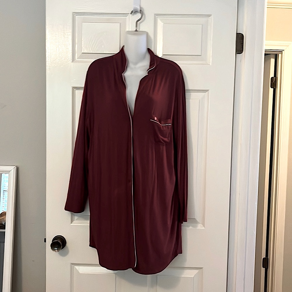 Victoria Secret night gown size Large